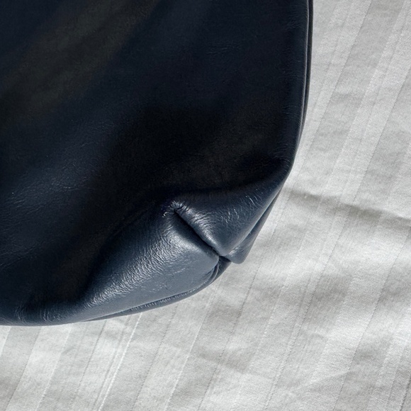 Mimo Sacs - Vintage Navy  Shoulder Leather Bag / Purse - Picture 6 of 13